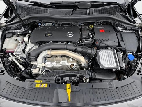 New 2026 Mercedes-Benz GLA 250 4MATIC image 11