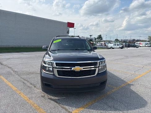 Used 2015 Chevrolet Suburban LT image 8