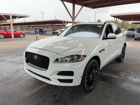 Used 2020 Jaguar F-PACE Prestige image 1