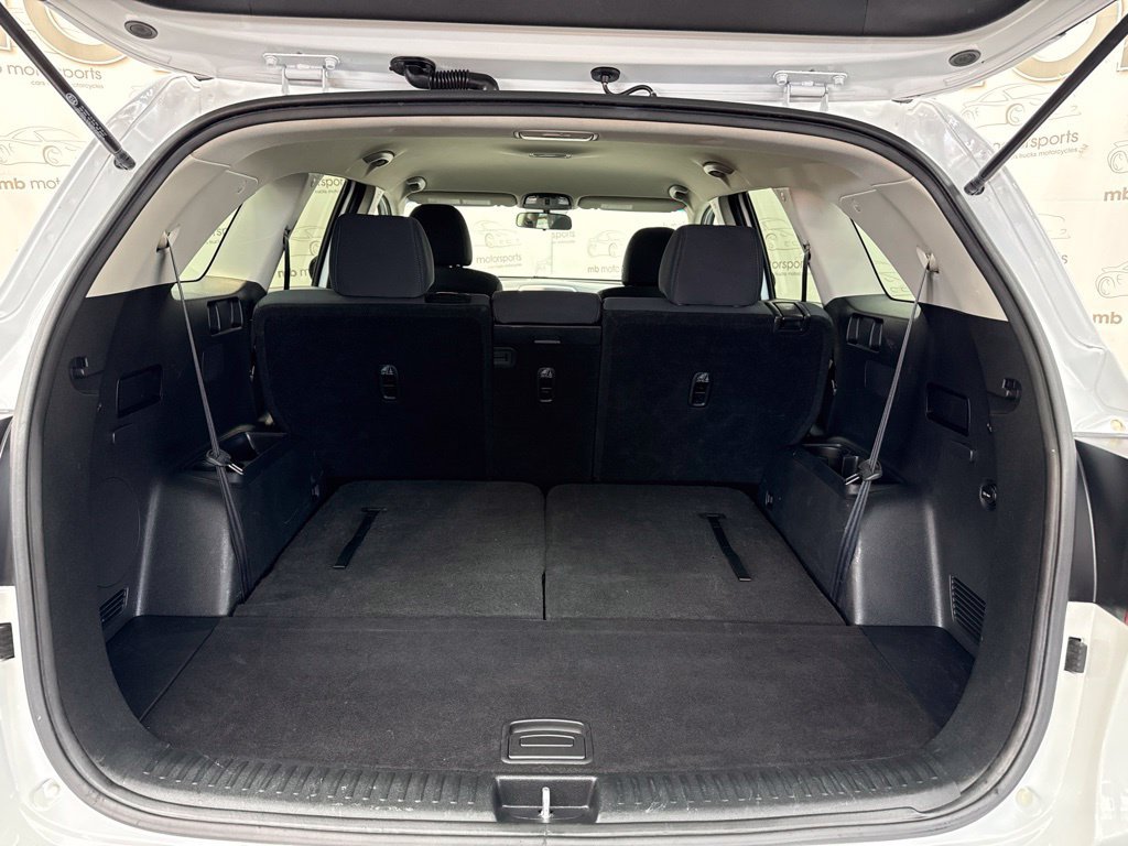 Used 2019 Kia Sorento FWD image 7