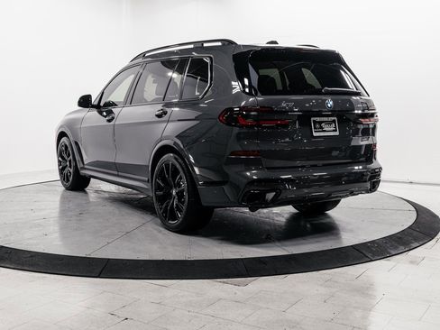 Used 2025 BMW X7 xDrive40i w/ Executive Package image 28