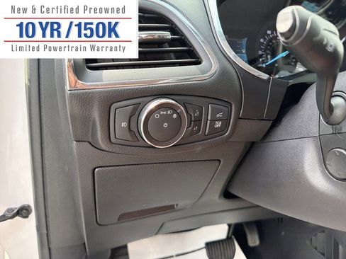 Used 2019 Ford Edge Titanium w/ Equipment Group 301A image 18