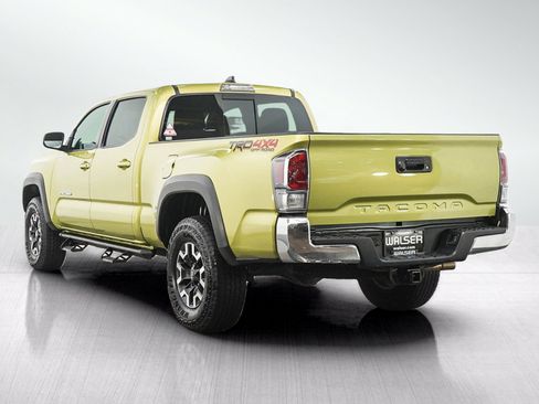 Used 2023 Toyota Tacoma TRD Off-Road AWD/4WD image 3