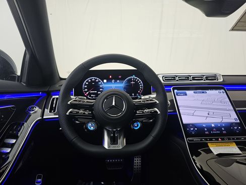 New 2025 Mercedes-Benz S 63 AMG S image 6
