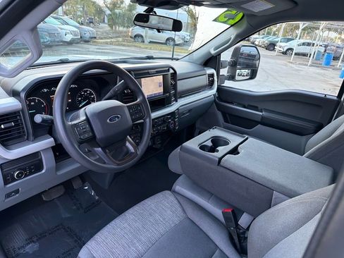 Used 2025 Ford F350 XLT image 15