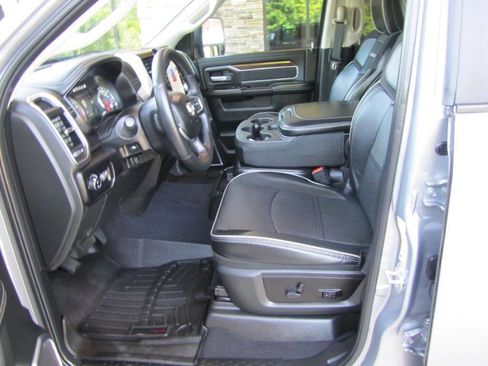 Used 2024 RAM 2500 Laramie image 13