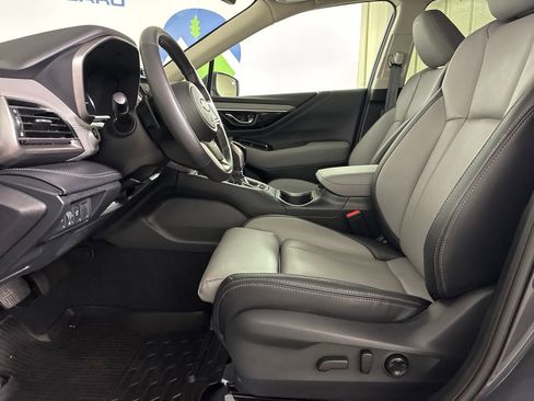 Used 2025 Subaru Outback Limited w/ Popular Package #2 image 17