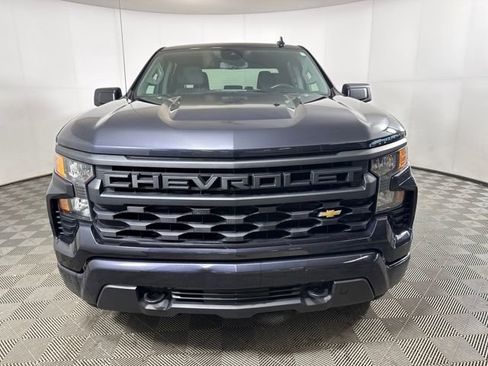 Used 2023 Chevrolet Silverado 1500 Custom image 8