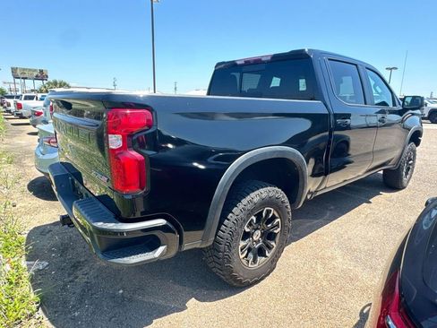 Used 2022 Chevrolet Silverado 1500 ZR2 AWD/4WD image 8