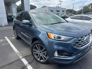Used 2019 Ford Edge Titanium FWD video 1