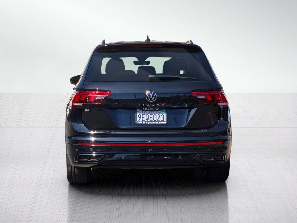 Used 2023 Volkswagen Tiguan SE R-Line FWD image 6