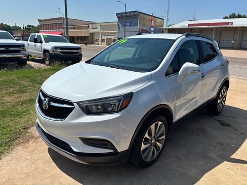 Used 2019 Buick Encore Preferred FWD image 2