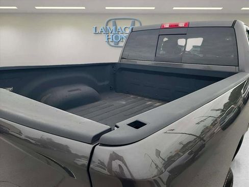 Used 2017 RAM 2500 SLT w/ Snow Chief Group AWD/4WD image 11