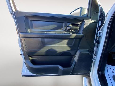 Used 2019 RAM 1500 Express image 16