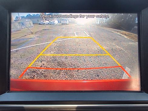 Used 2017 Hyundai Elantra SE image 14