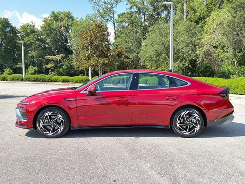Used 2026 Hyundai Sonata SEL FWD image 2