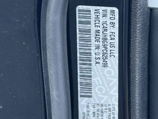 Used 2023 Jeep Grand Cherokee Limited AWD/4WD image 23
