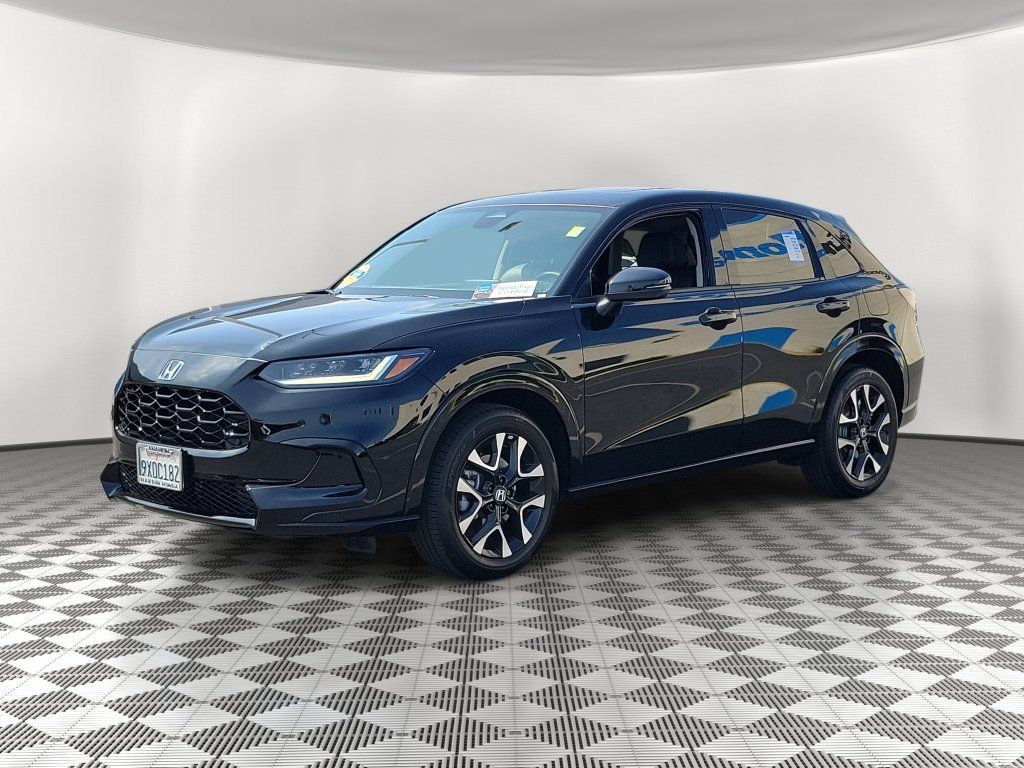 Certified 2026 Honda HR-V EX-L image 3