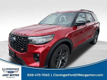 Used 2025 Ford Explorer ST