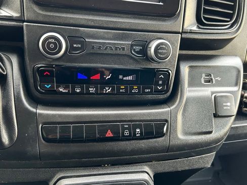 Used 2023 RAM ProMaster 2500 FWD image 19