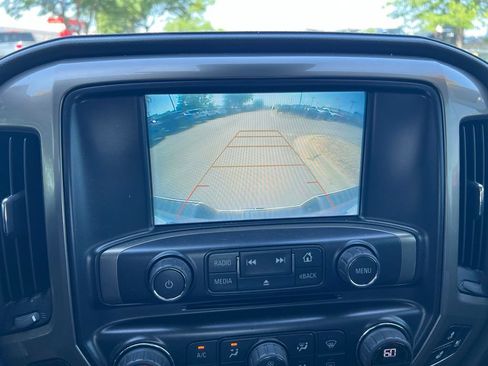 Used 2018 Chevrolet Silverado 1500 High Country AWD/4WD image 38