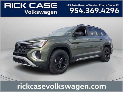 New 2026 Volkswagen Atlas Peak Edition image 1