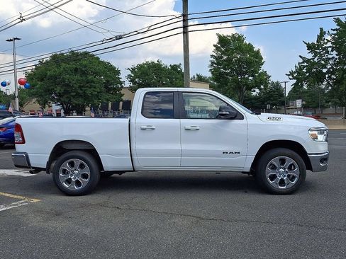 Used 2022 RAM 1500 Big Horn AWD/4WD image 8