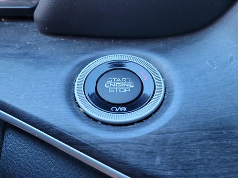 Used 2022 Jeep Grand Cherokee L Limited image 20