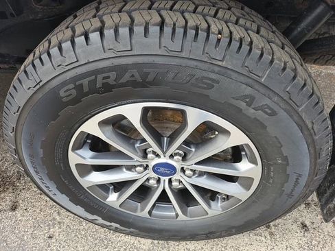 Used 2020 Ford F150 XLT w/ Equipment Group 302A Luxury image 11