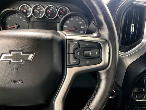 Used 2020 Chevrolet Silverado 1500 LT Trail Boss w/ Midnight Edition image 23