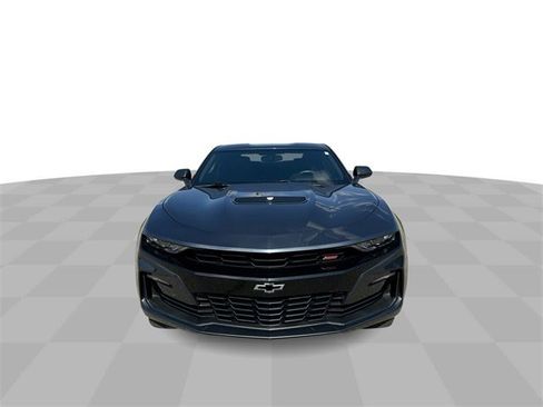 Used 2019 Chevrolet Camaro SS image 3