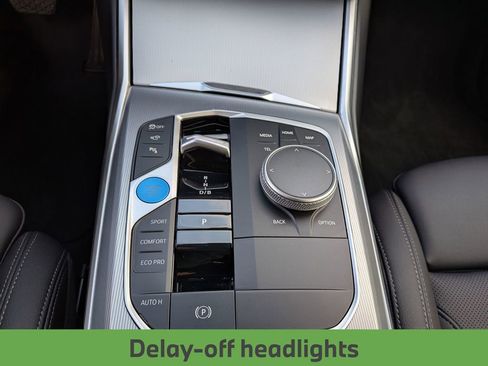 Used 2023 BMW i4 eDrive40 image 21