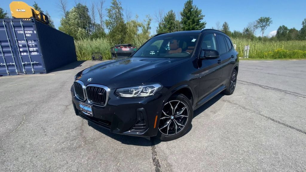 Used 2023 BMW X3 M40i AWD/4WD image 4