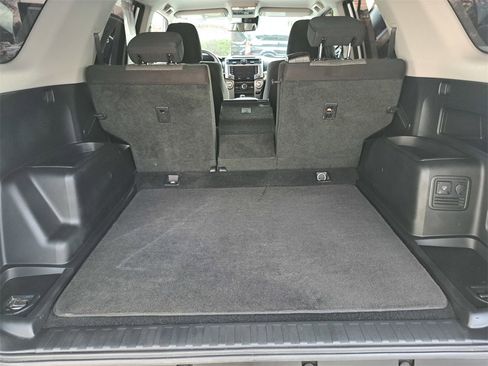 Used 2020 Toyota 4Runner SR5 image 13