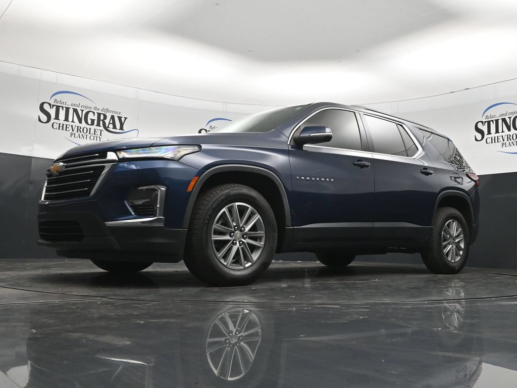 Used 2023 Chevrolet Traverse LT FWD image 28