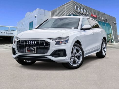 Used 2023 Audi Q8 Premium w/ Convenience Package AWD/4WD image 1