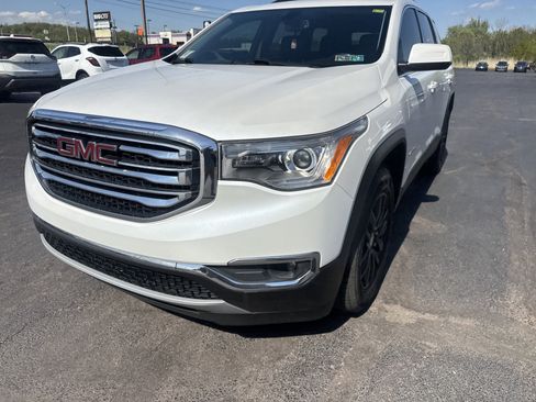 Used 2018 GMC Acadia SLT FWD image 10