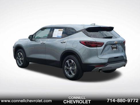 Used 2025 Chevrolet Blazer LT FWD image 7