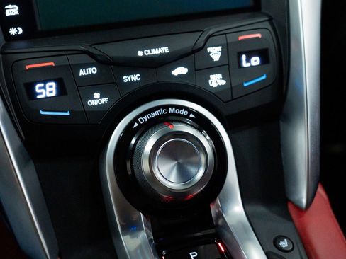 Used 2017 Acura NSX image 38