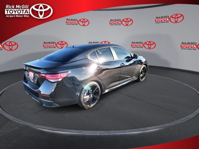 Used 2024 Nissan Sentra SR w/ SR Premium Package FWD image 8