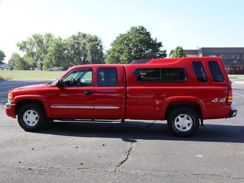 Used 2003 GMC Sierra 1500 SLT w/ SLT Preferred Equipment Group AWD/4WD image 41