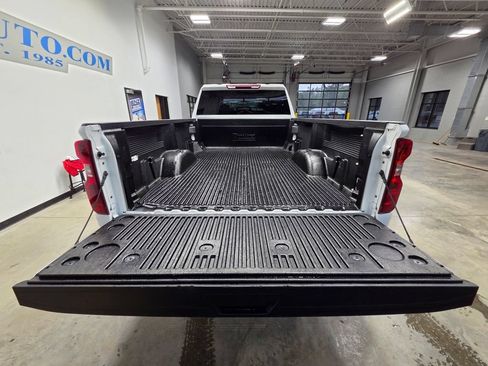 Used 2025 Chevrolet Silverado 2500 LT w/ Convenience Package AWD/4WD image 10