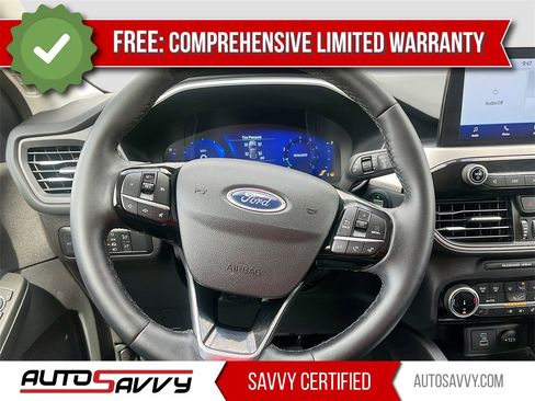 Used 2022 Ford Escape SEL w/ Technology Package image 11