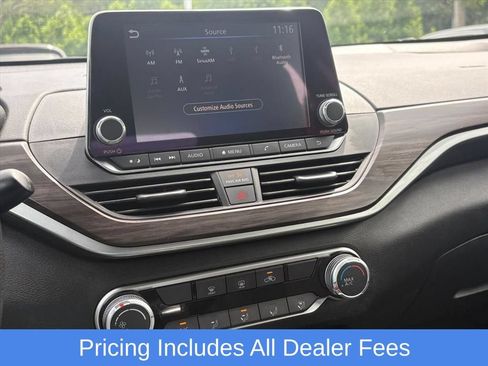 Certified 2024 Nissan Altima 2.5 SV FWD image 13
