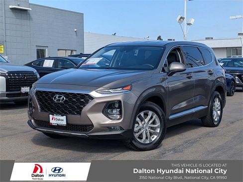 Used 2019 Hyundai Santa Fe SEL image 1
