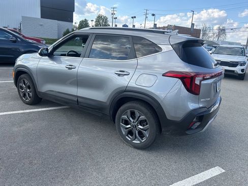 Used 2024 Kia Seltos S image 6