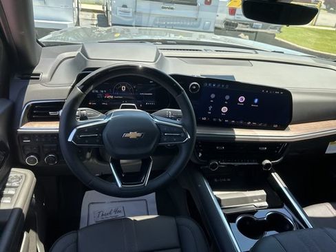 New 2026 Chevrolet Tahoe High Country w/ Sun And Tow Package AWD/4WD image 28