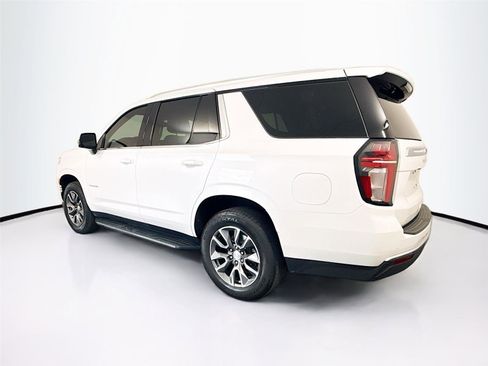 Used 2022 Chevrolet Tahoe LT w/ Luxury Package image 27