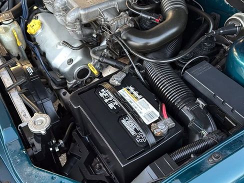 Used 1995 Chrysler LeBaron GTC image 33