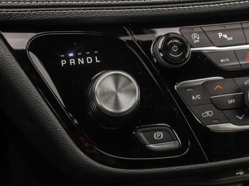 New 2026 Chrysler Pacifica Select image 21